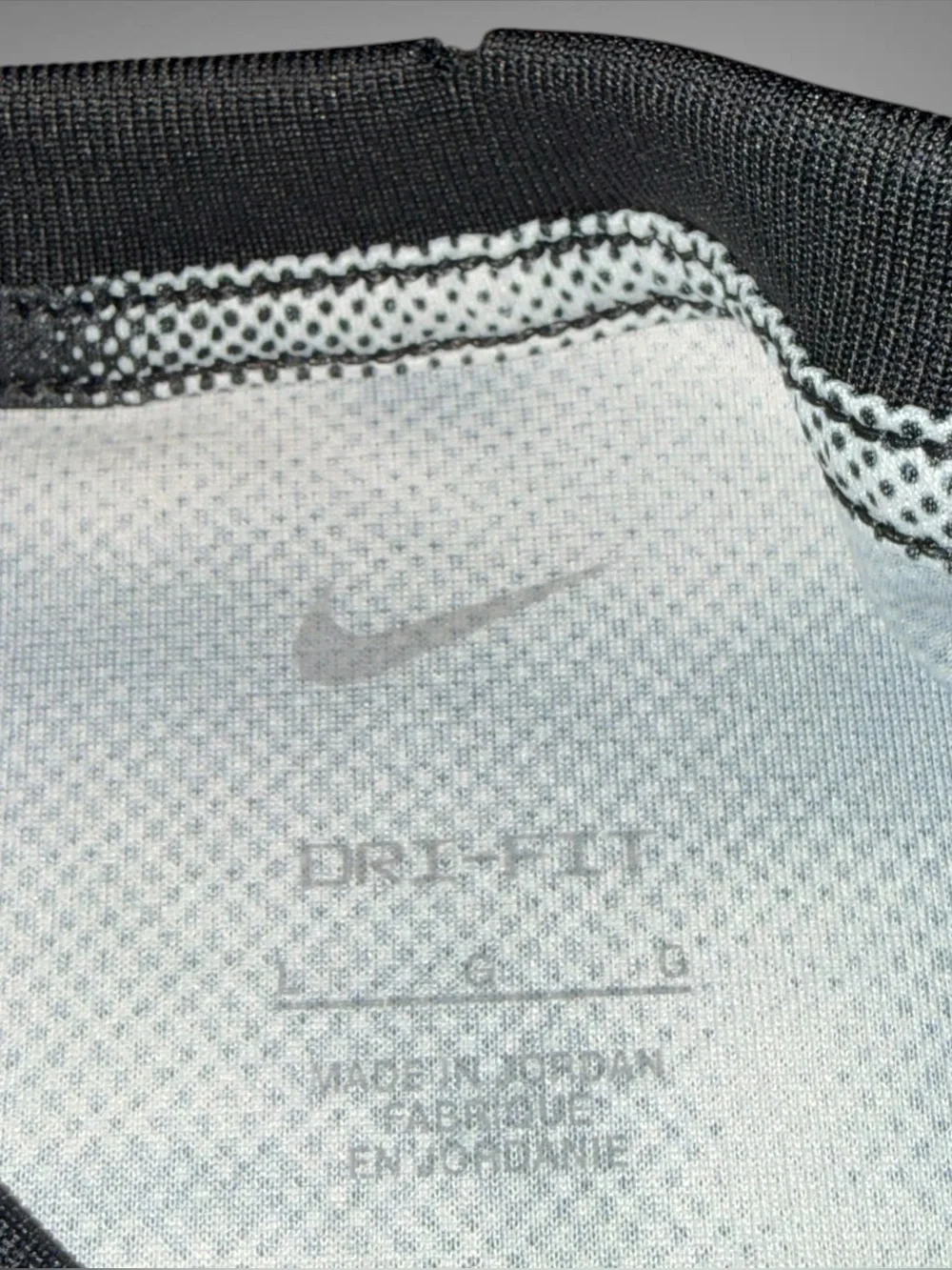 Nike Dri-FIT Compression Halftone Cloud Camo Athletic Top Women’s Large
